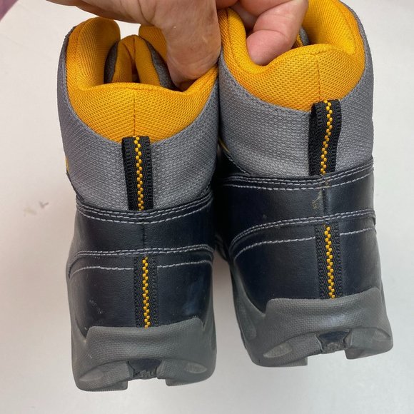 Columbia Youth Winter Trek Omni Grip size youth 4 in grey and orange winter boot - Picture 5 of 8